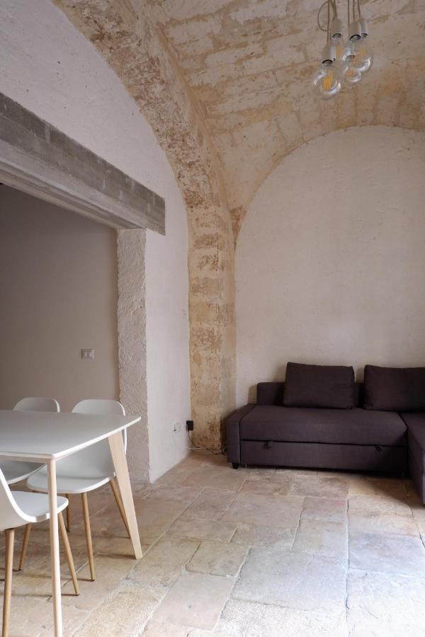 Bari Central Patio Appartamento Esterno foto